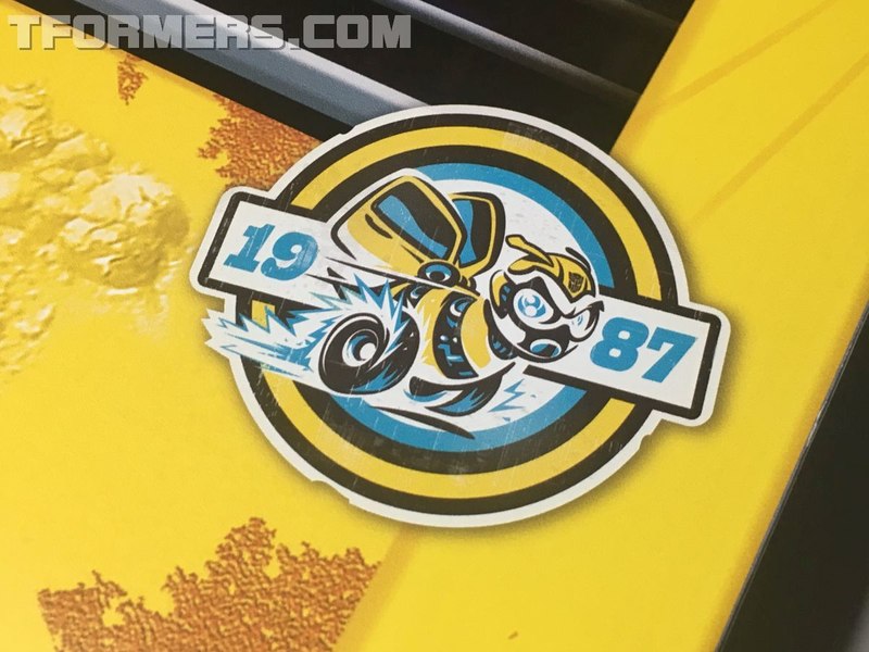 Transformers Bumblebee Movie Boombox Promotional  (3 of 19)
